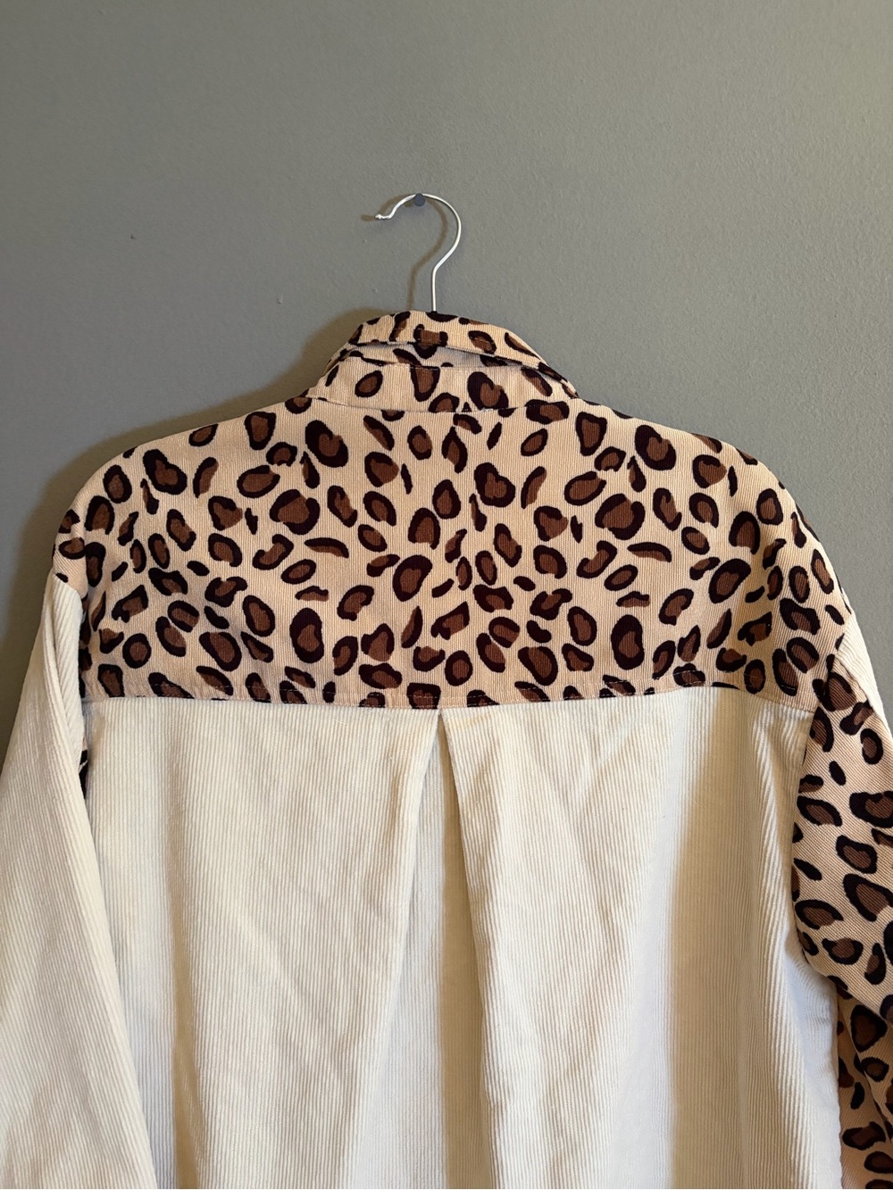 Umgee Leopard & Cream Patchwork Corduroy Shacket Raw Hem Oversized Western Boho - Picture 9 of 12